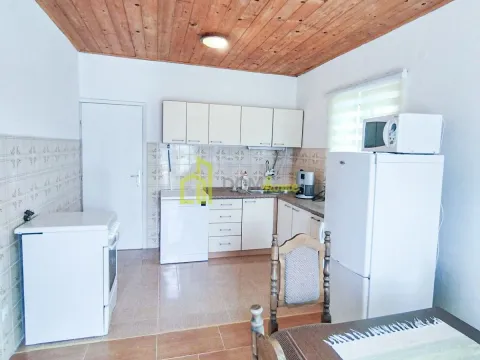 Izdavanje, kuća, 170m², Lješevići, Kotor - image 17