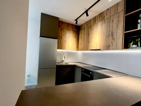 Rent, two bedroom apartment, 60m², Mažina, Tivat - image 4