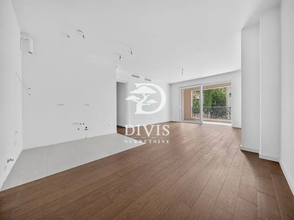 Sale, four bedroom apartment, 132m², Vračar Hram, Vračar Sve Podlokacije