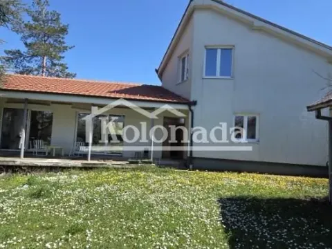 Kuća in Nemenikuće