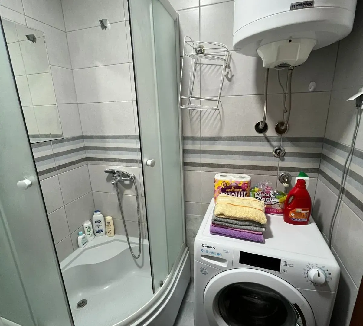 Izdavanje, garsonjera, 26m², Tuški Put, Podgorica