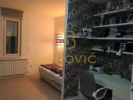 Izdavanje, četvorosoban stan, 106m², Vračar Sve Podlokacije, Beograd - image 6