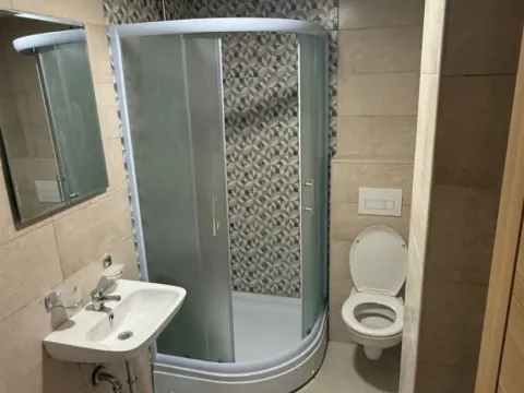 Izdavanje, garsonjera, 28m², Stari Aerodrom, Podgorica - image 4