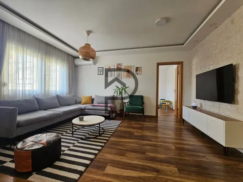 Sale, apartment, 89m², Autobuska stanica, Podgorica