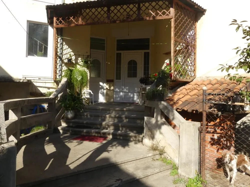 Prodaja, kuća, 300m², Centar, Jagodina