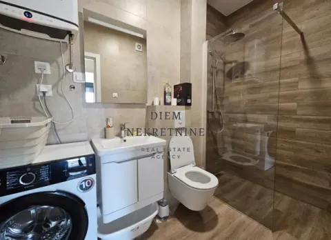 Rent, one bedroom apartment, 44m², Šušanj, Bar - image 6