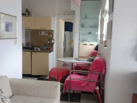 Prodaja, garsonjera, 33m², Njivice, Herceg Novi - image 3