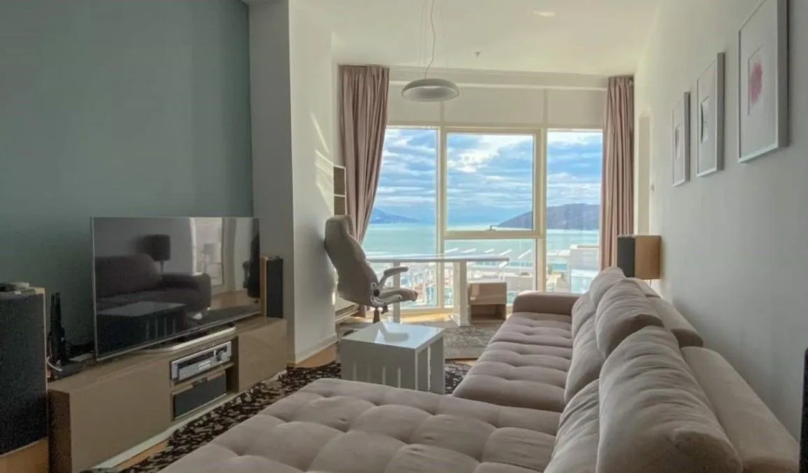 Prodaja, dvosoban stan, 77m², Centar, Budva