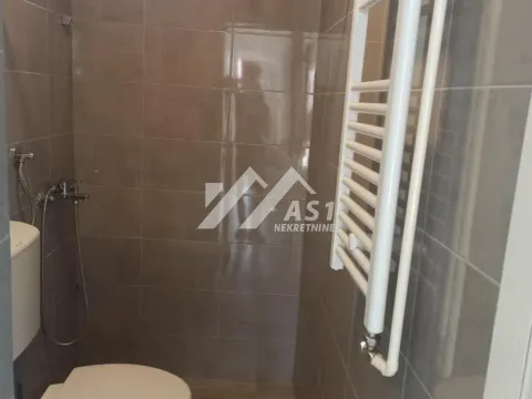 Izdavanje, trosoban stan, 70m², Salajka, Novi Sad Sve Podlokacije - image 11