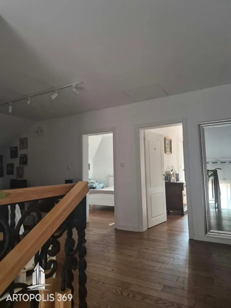 Prodaja, kuća, 271m², Banjica, Voždovac Sve Podlokacije