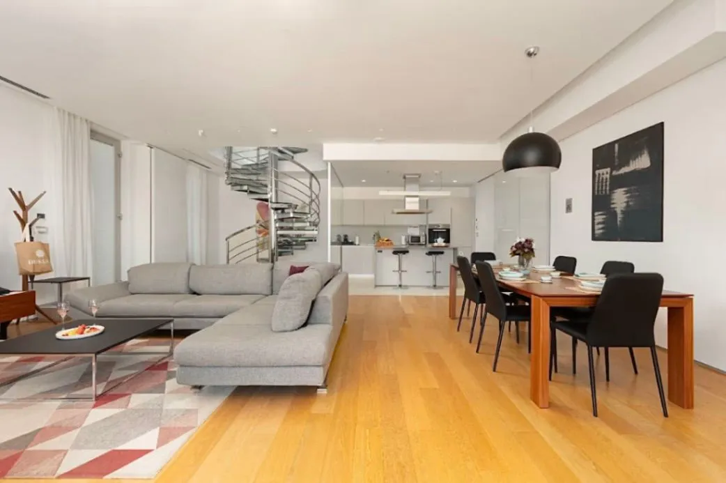 Sale, three bedroom apartment, 461m², Dukley Gardens, Budva