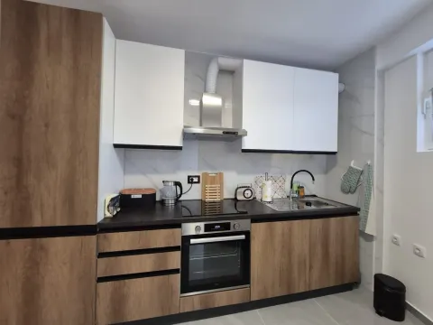 Rent, studio apartment, 37m², Bjeliši, Bar - image 3