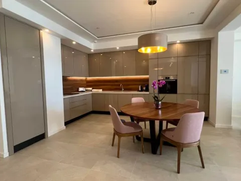 Prodaja, dvosoban stan, 107m², Budva, Crna Gora - image 20