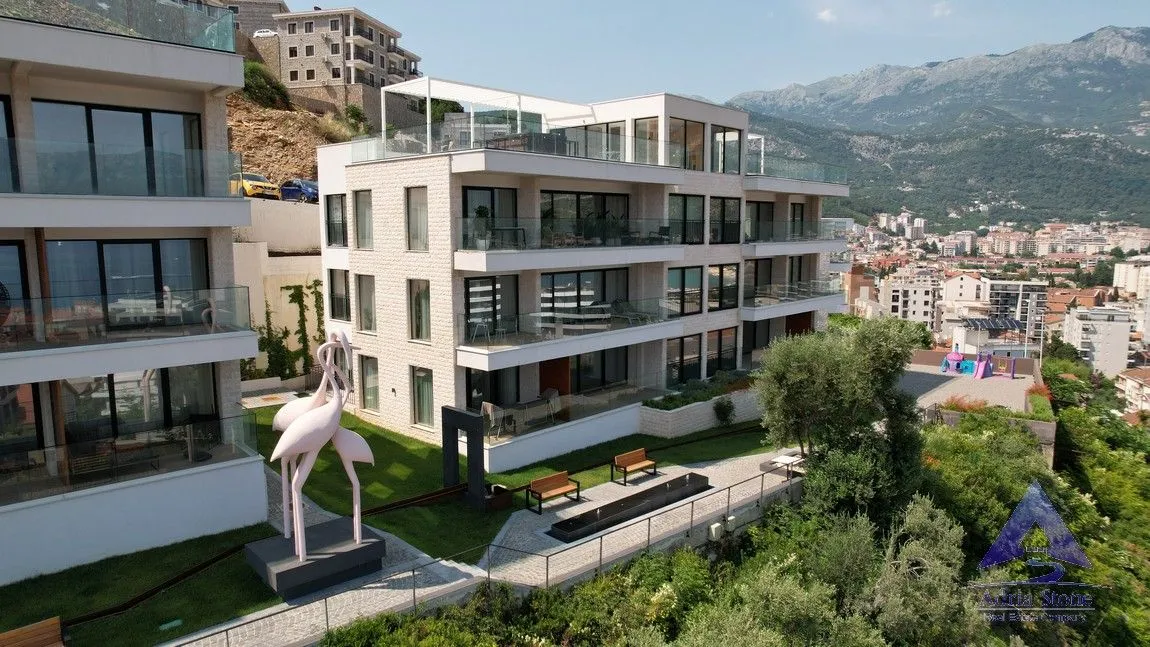 Sale, one bedroom apartment, 64m², Komoševina, Budva