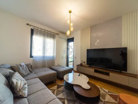 Izdavanje, jednosoban stan, 45m², City Kvart, Podgorica - image 3
