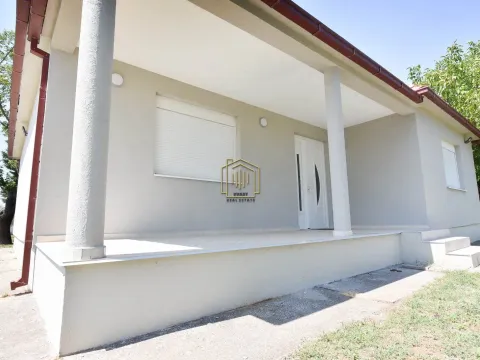 Sale, house, 122m², Golubovci, Podgorica - image 16