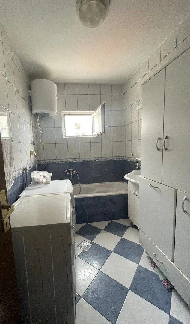 Prodaja, stan, 106m², Pod Kuk, Tivat