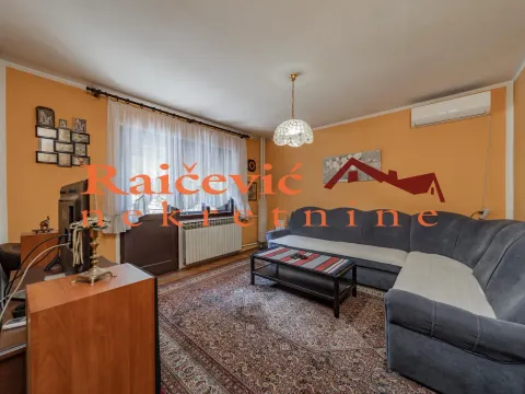 Prodaja, kuća, 144m², Zvezdara Sve Podlokacije, Beograd - image 1