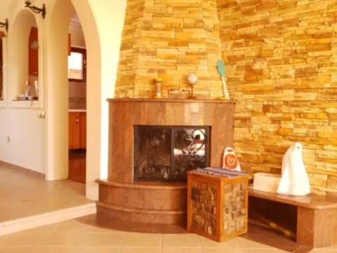 Izdavanje, poslovni prostor, 250m², Donja Gorica, Podgorica - image 12