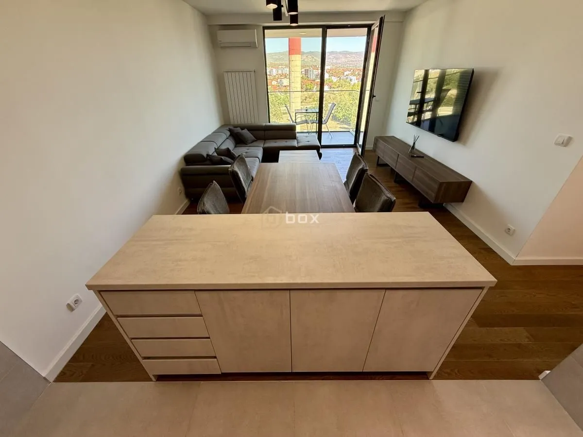 Prodaja, dvosoban stan, 56m², Medijana, Niš