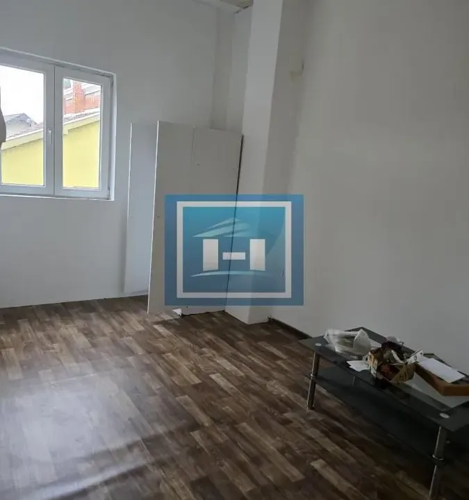 Prodaja, stan, 49m², Leskovac, Srbija