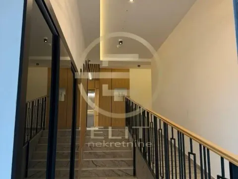 Prodaja, dvosoban stan, 36m², Avijatičarsko naselje, Novi Sad Sve Podlokacije - image 19