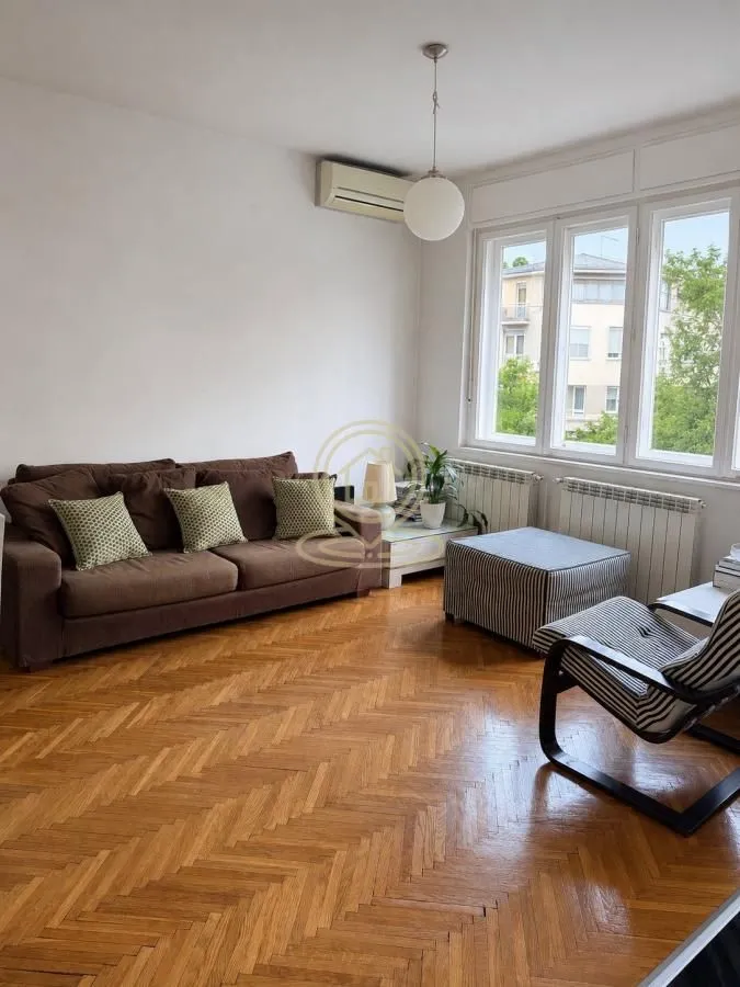 Rent, two bedroom apartment, 55m², Stari Grad, Beograd