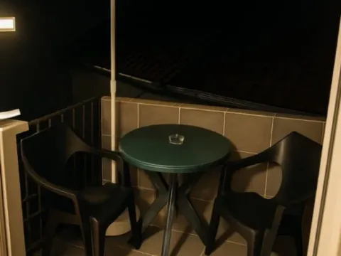 Izdavanje, jednosoban stan, 56m², Centar, Cetinje - image 8