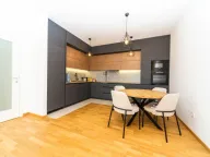 Izdavanje, dvosoban stan, 70m², Stari Aerodrom, Podgorica - image 4