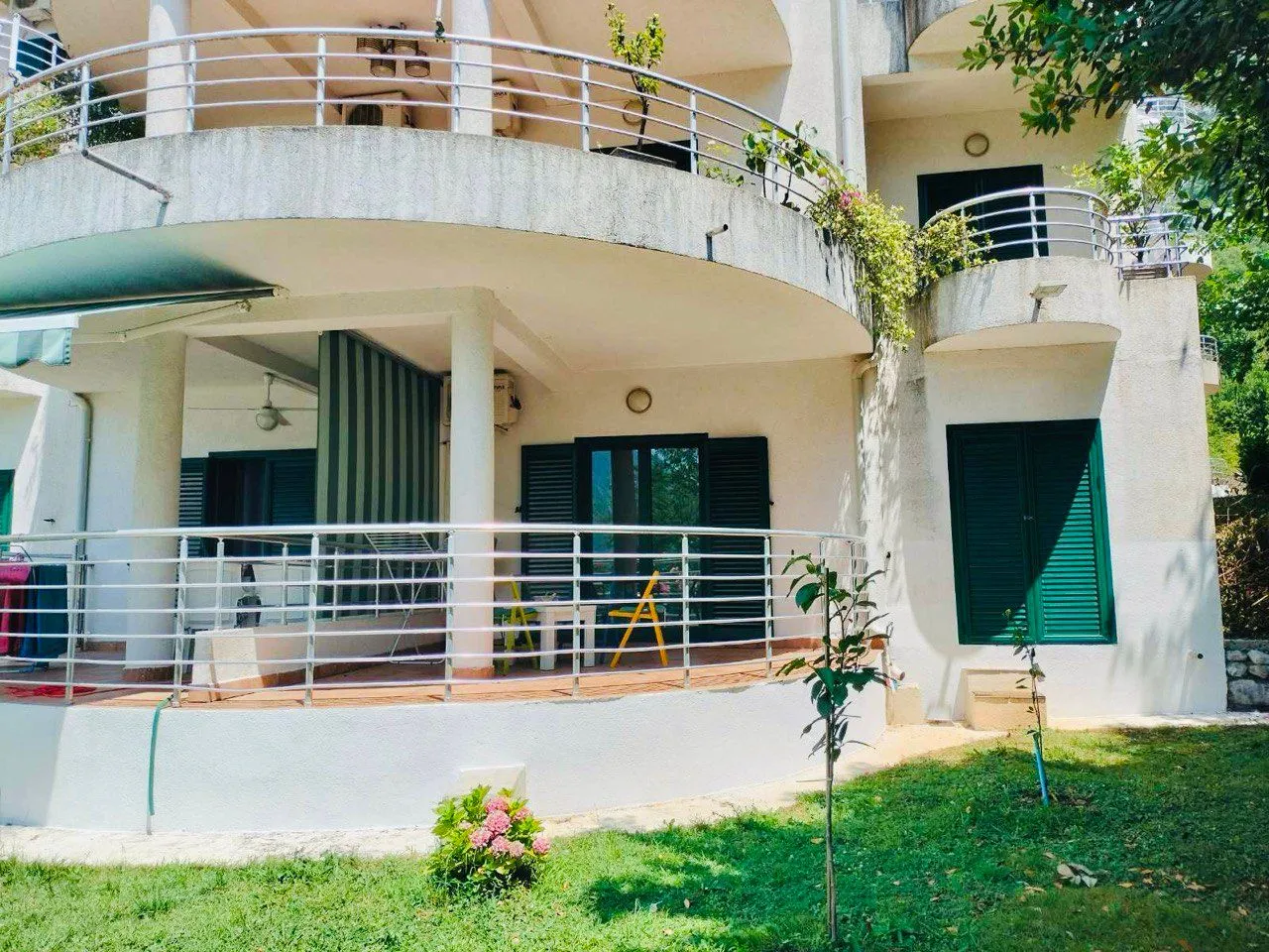 Prodaja, jednosoban stan, 65m², Risan, Kotor