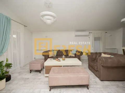 Sale, house, 250m², Zagorič, Podgorica - image 7