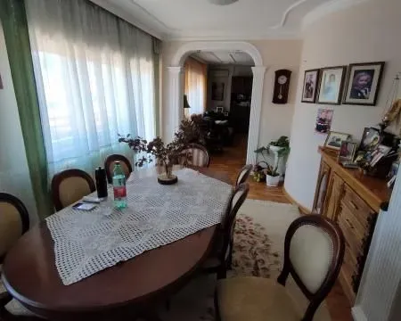 Prodaja, kuća, 330m², Sremska Kamenica, Petrovaradin - image 19