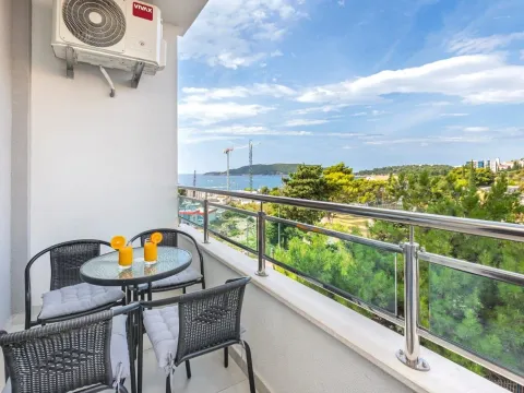 Sale, two bedroom apartment, 55m², Budva, Crna Gora - image 2