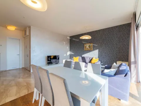 Prodaja, dvosoban stan, 85m², Centar, Budva - image 17