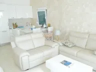 Sale, house, 90m², Budva, Crna Gora - image 10