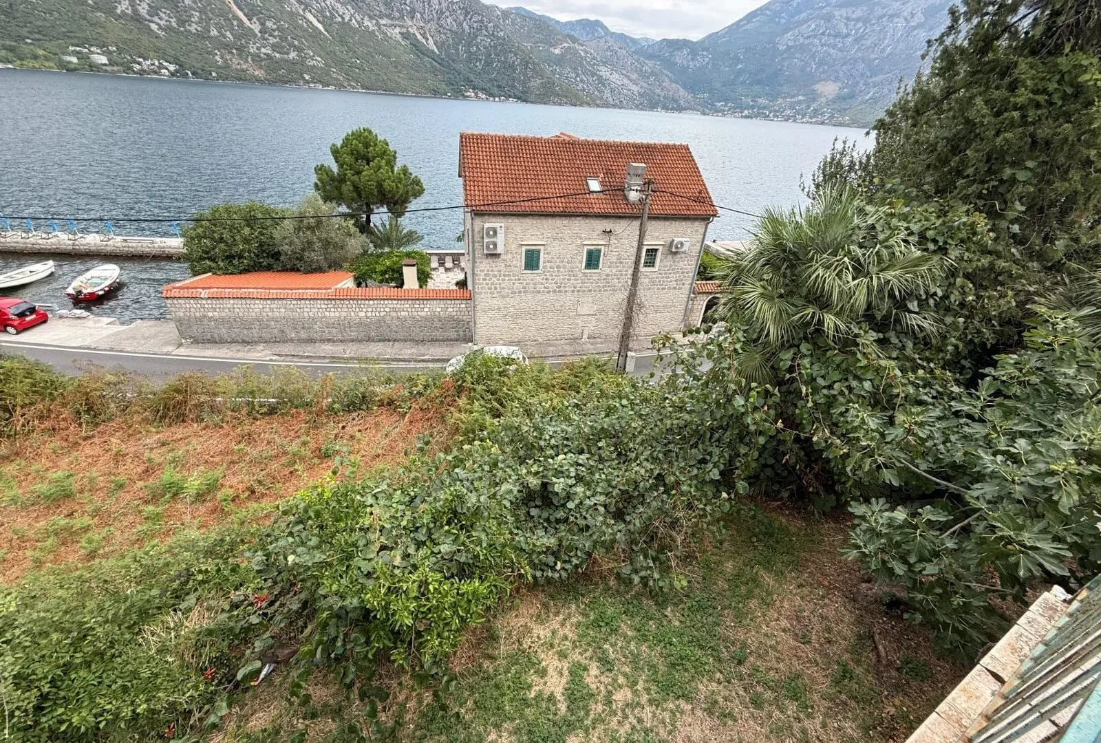 Prodaja, kuća, 200m², Kostanjica, Kotor