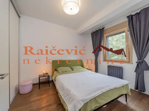 Rent, two bedroom apartment, 40m², Šumice, Beograd - image 12