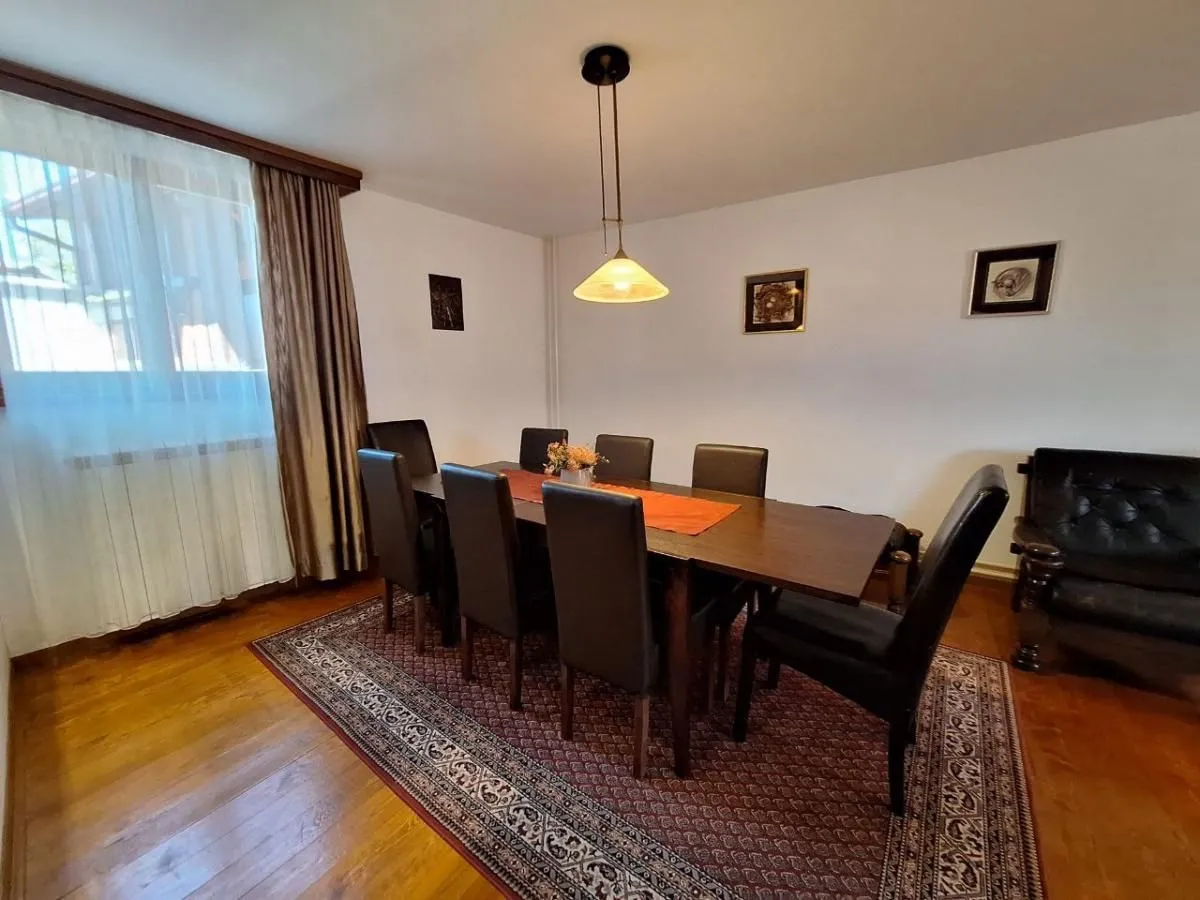 Sale, house, 253m², Banja Vrdnik, Irig