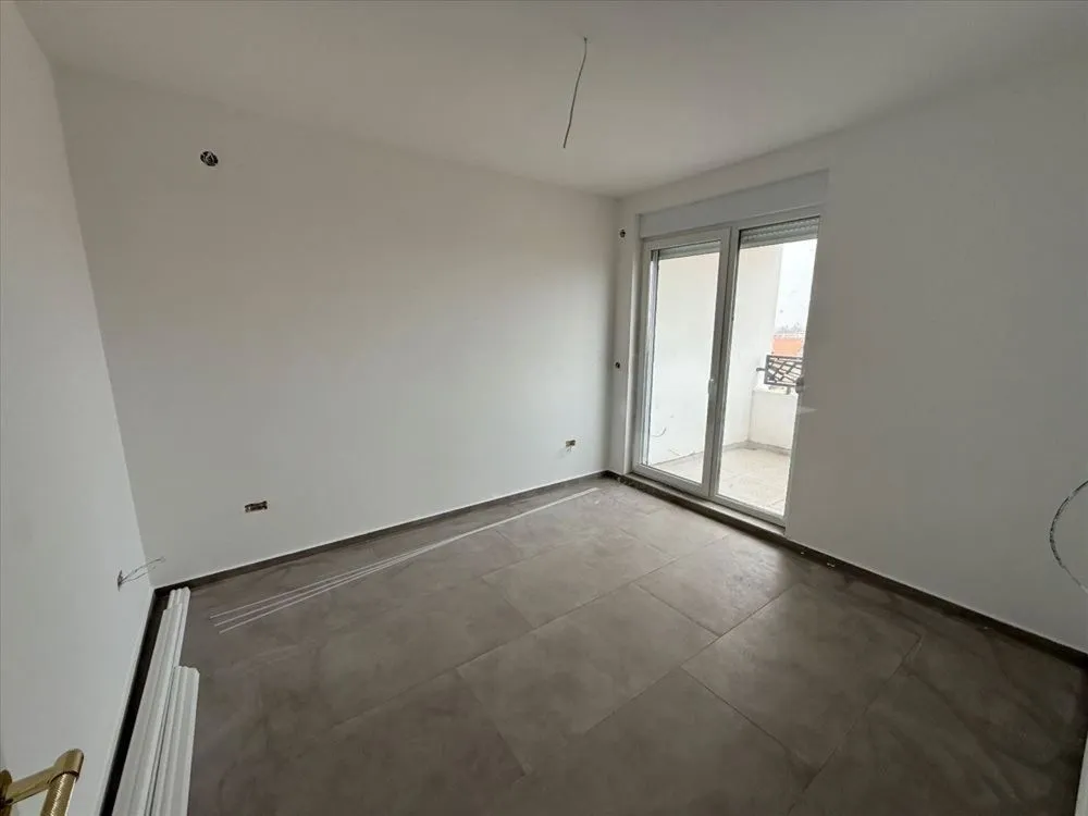 Prodaja, trosoban stan, 65m², Novi Banovci, Stara Pazova