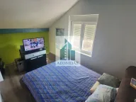 Izdavanje, kuća, 250m², Medijana, Niš - image 18