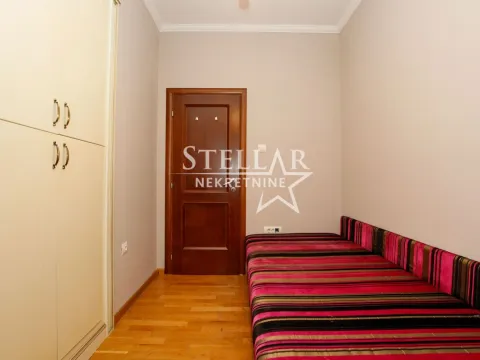 Izdavanje, dvosoban stan, 58m², Centar, Podgorica - image 10