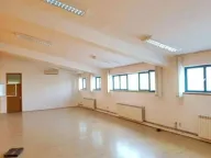 Izdavanje, poslovni prostor, 630m², Čukarica, Beograd - image 9