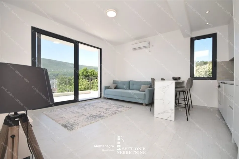 Prodaja, jednosoban stan, 51m², Đenovići, Herceg Novi