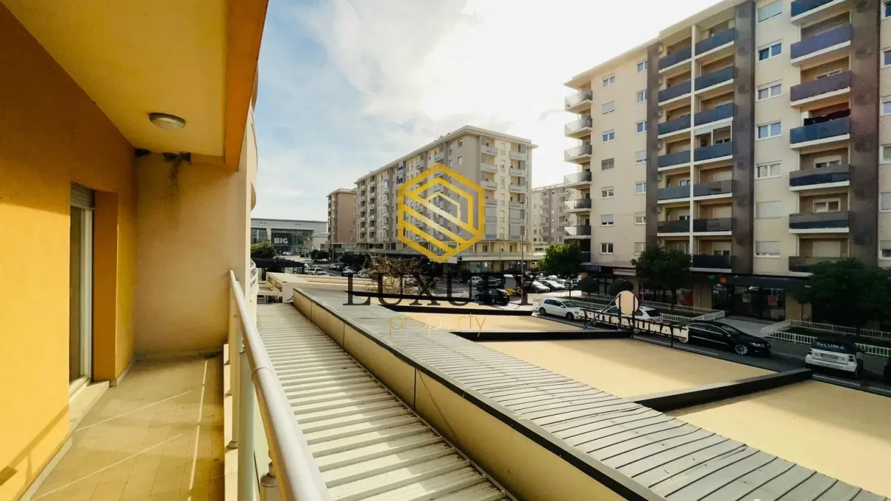 Izdavanje, trosoban stan, 110m², City Kvart, Podgorica