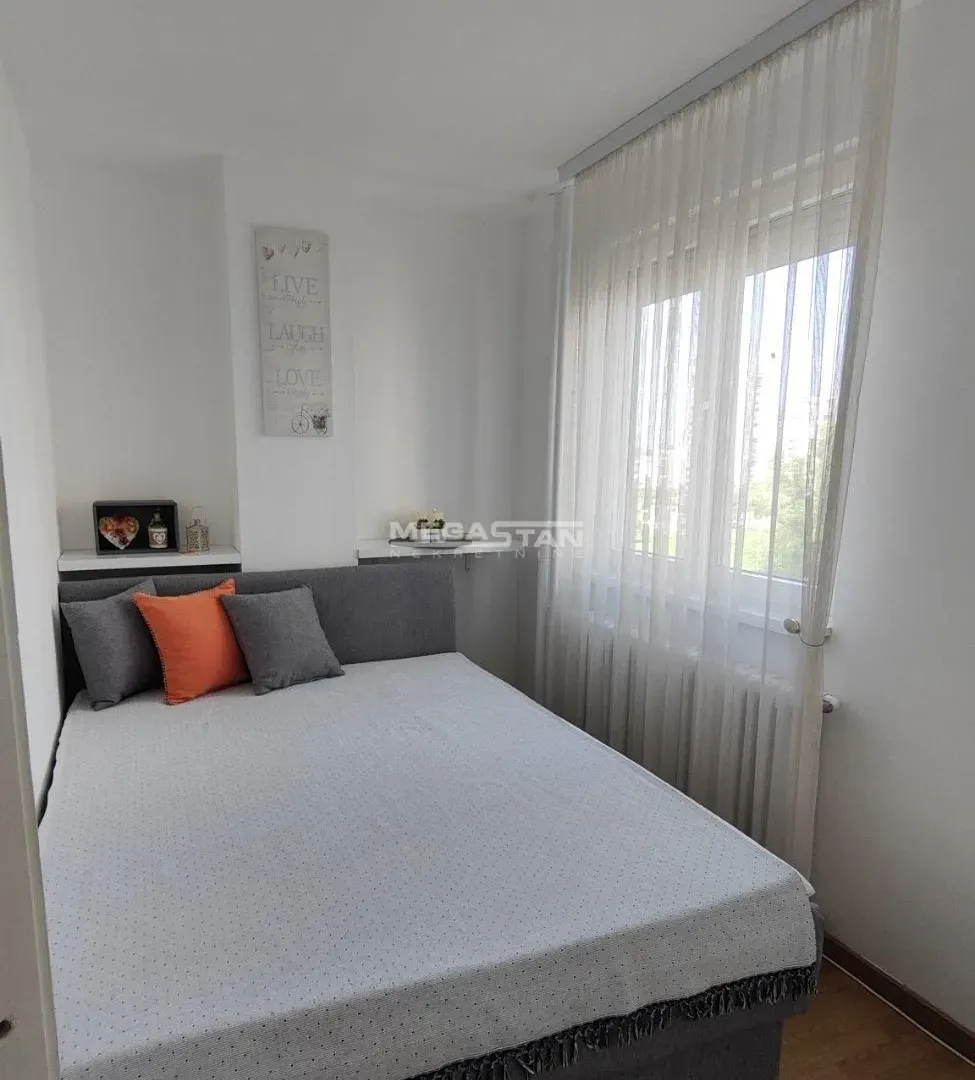 Rent, two bedroom apartment, 51m², Novi Beograd Blok 61, Novi Beograd Sve Podlokacije
