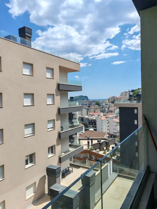 Rent, one bedroom apartment, 45m², Centar, Budva