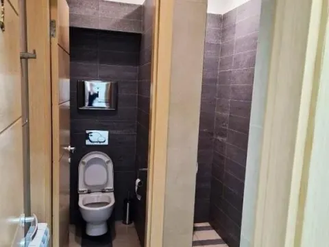 Rent, office space, 216m², Voždovac, Voždovac Sve Podlokacije - image 13