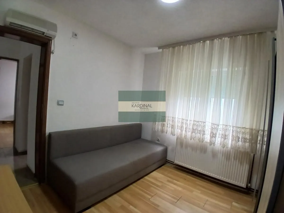 Prodaja, kuća, 316m², Trnava, Jagodina