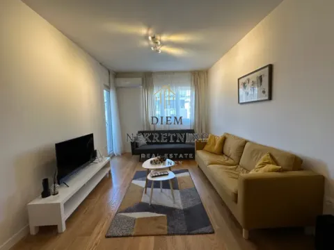 Rent, one bedroom apartment, 47m², Central Point, Podgorica - image 13