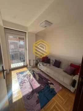 Rent, three bedroom apartment, 92m², 1 maj, Podgorica - image 10
